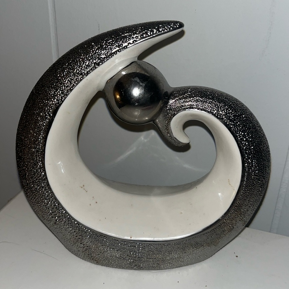 NWT moon licky sculpture solver 10 inches height